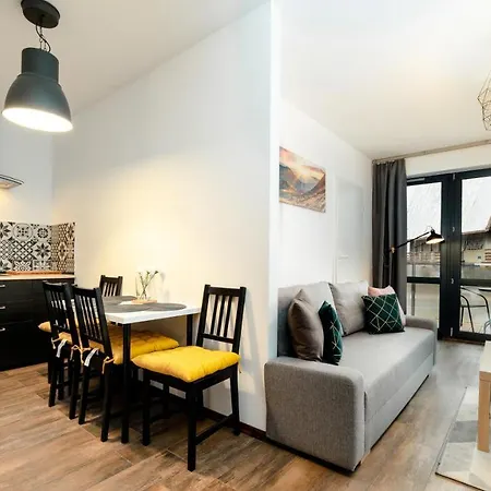 Triventi Mountain Residence, Sun & Snow 公寓 *